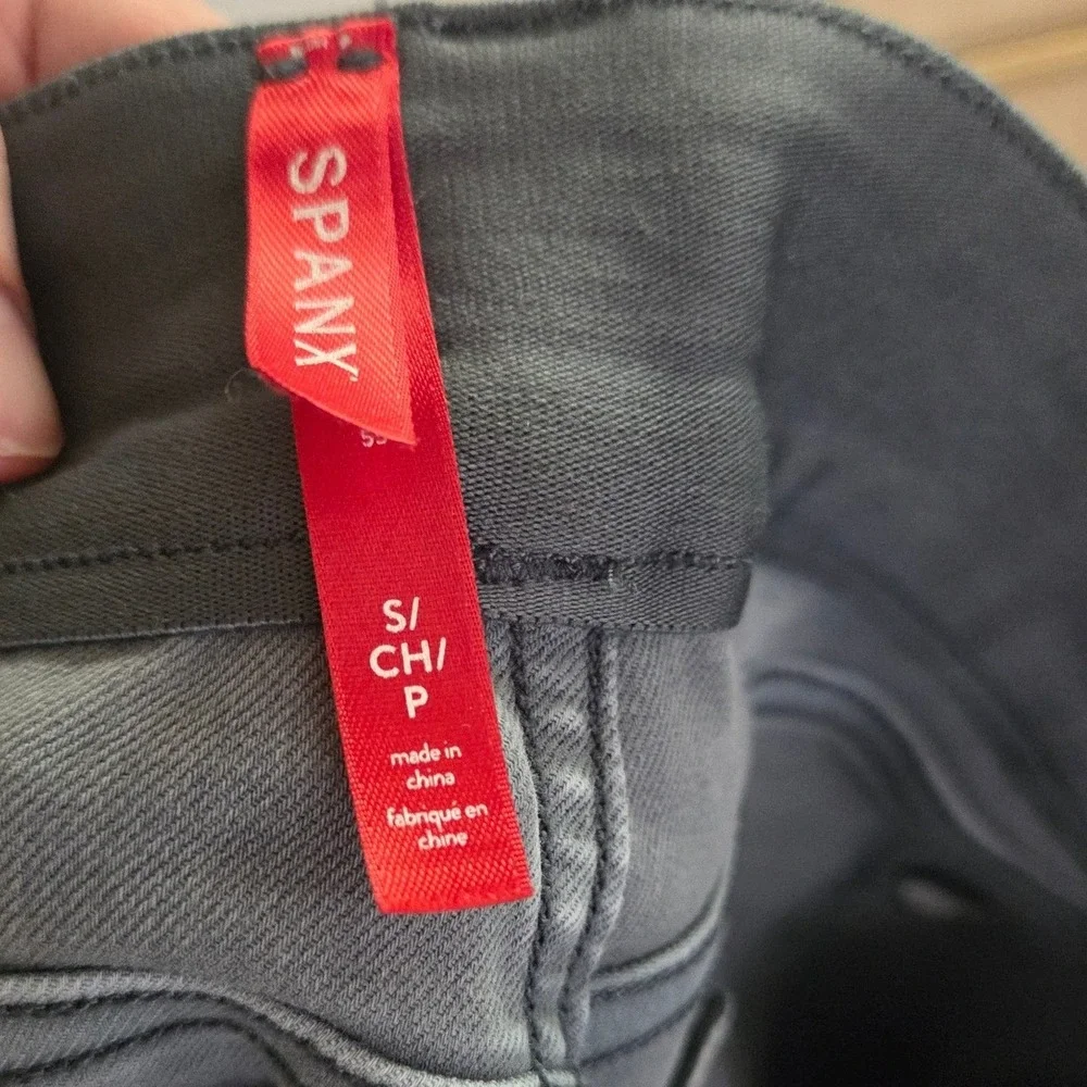 Spanx Stretch Twill‎ 4
